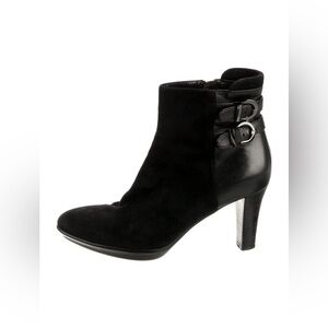 Aquatalia Italy Black Suede Leather Zip High Heel Ankle Boots Womens